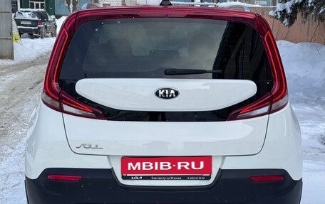 KIA Soul III, 2021 год, 1 930 000 рублей, 6 фотография