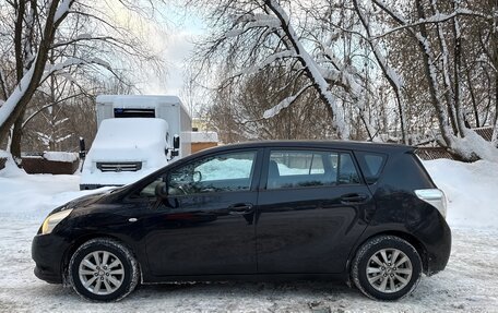 Toyota Verso I, 2011 год, 900 000 рублей, 2 фотография