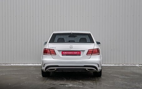 Mercedes-Benz E-Класс, 2013 год, 2 625 000 рублей, 4 фотография