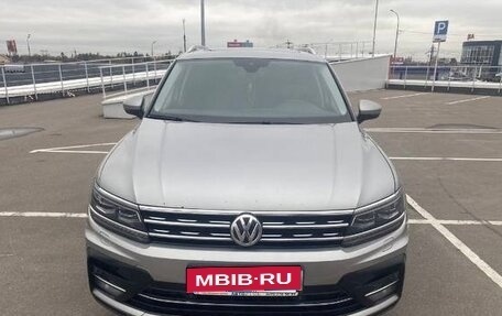 Volkswagen Tiguan II, 2019 год, 2 470 000 рублей, 1 фотография