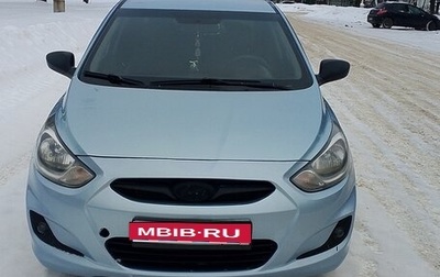 Hyundai Solaris II рестайлинг, 2012 год, 750 000 рублей, 1 фотография
