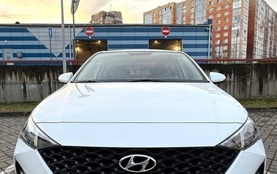 Hyundai Solaris II рестайлинг, 2021 год, 1 600 000 рублей, 1 фотография