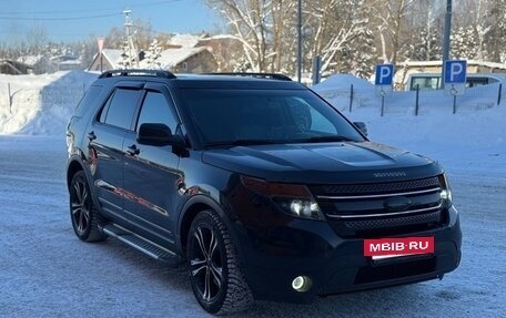 Ford Explorer VI, 2013 год, 1 490 000 рублей, 5 фотография