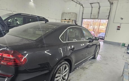 Volkswagen Passat B8 рестайлинг, 2017 год, 1 600 000 рублей, 5 фотография