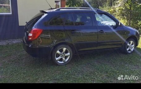 Skoda Fabia II, 2009 год, 560 000 рублей, 2 фотография