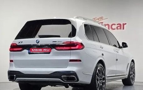 BMW X7, 2023 год, 14 000 000 рублей, 3 фотография