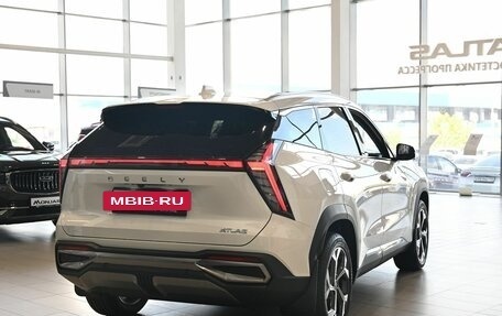 Geely Atlas, 2025 год, 3 570 000 рублей, 5 фотография