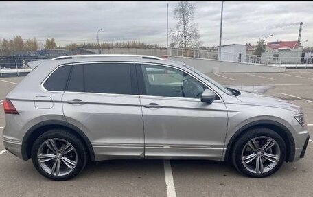 Volkswagen Tiguan II, 2019 год, 2 470 000 рублей, 8 фотография