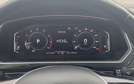 Volkswagen Tiguan II, 2019 год, 2 470 000 рублей, 16 фотография