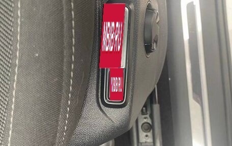 Volkswagen Tiguan II, 2019 год, 2 470 000 рублей, 18 фотография