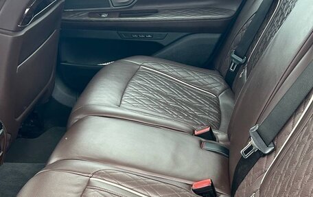 BMW 7 серия, 2019 год, 4 650 000 рублей, 10 фотография