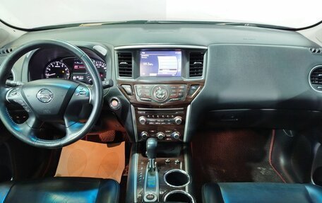 Nissan Pathfinder, 2014 год, 1 550 000 рублей, 15 фотография