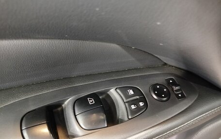 Nissan Pathfinder, 2014 год, 1 550 000 рублей, 21 фотография