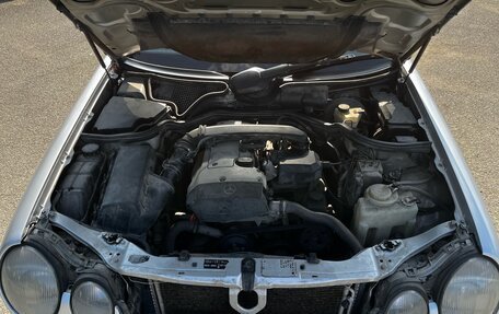 Mercedes-Benz E-Класс, 1997 год, 420 000 рублей, 3 фотография