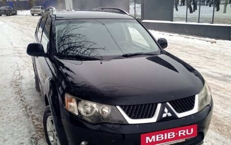 Mitsubishi Outlander III рестайлинг 3, 2008 год, 970 000 рублей, 6 фотография