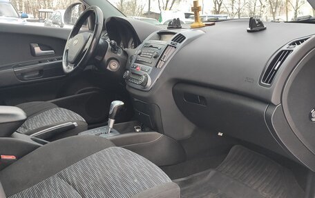 KIA cee'd I рестайлинг, 2008 год, 525 000 рублей, 16 фотография