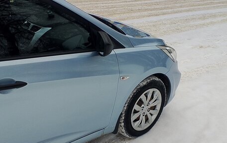 Hyundai Solaris II рестайлинг, 2012 год, 750 000 рублей, 4 фотография