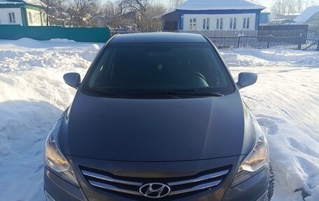 Hyundai Solaris II рестайлинг, 2016 год, 1 250 000 рублей, 4 фотография