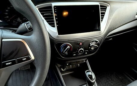 Hyundai Solaris II рестайлинг, 2021 год, 1 600 000 рублей, 14 фотография