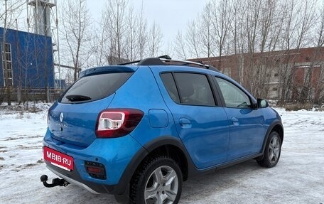 Renault Sandero II рестайлинг, 2022 год, 1 445 000 рублей, 4 фотография