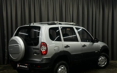 Chevrolet Niva I рестайлинг, 2012 год, 569 777 рублей, 2 фотография