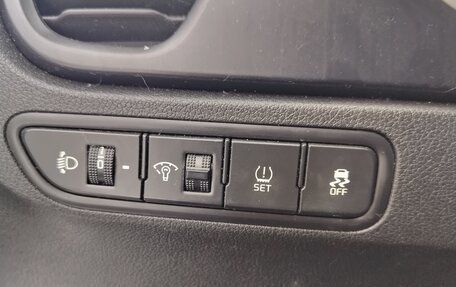 KIA Rio IV, 2020 год, 1 650 000 рублей, 2 фотография