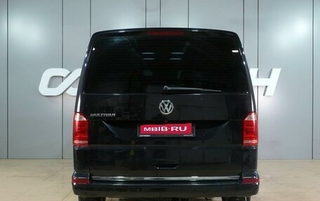 Volkswagen Multivan T6 рестайлинг, 2018 год, 3 499 000 рублей, 4 фотография