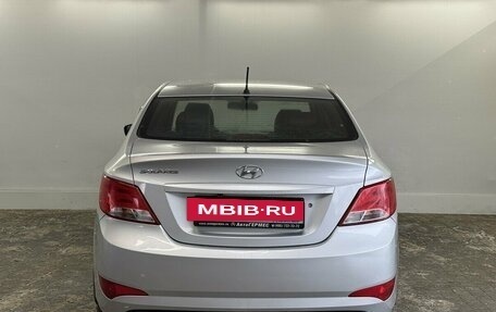 Hyundai Solaris II рестайлинг, 2016 год, 1 040 000 рублей, 3 фотография