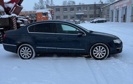 Volkswagen Passat B6, 2008 год, 550 000 рублей, 3 фотография