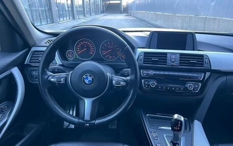 BMW 3 серия, 2016 год, 2 480 000 рублей, 26 фотография