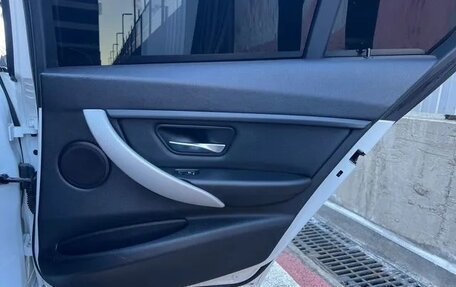 BMW 3 серия, 2016 год, 2 480 000 рублей, 32 фотография