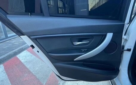 BMW 3 серия, 2016 год, 2 480 000 рублей, 30 фотография