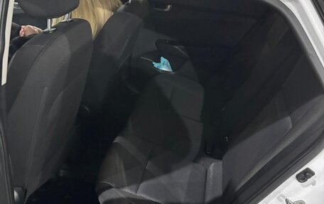 Hyundai Solaris II рестайлинг, 2021 год, 1 350 000 рублей, 7 фотография