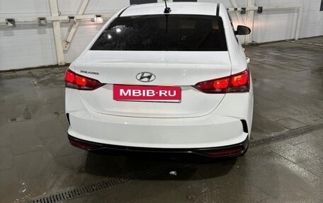 Hyundai Solaris II рестайлинг, 2021 год, 1 350 000 рублей, 5 фотография