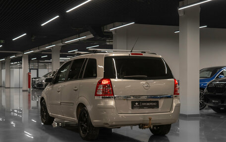 Opel Zafira B, 2008 год, 390 000 рублей, 4 фотография