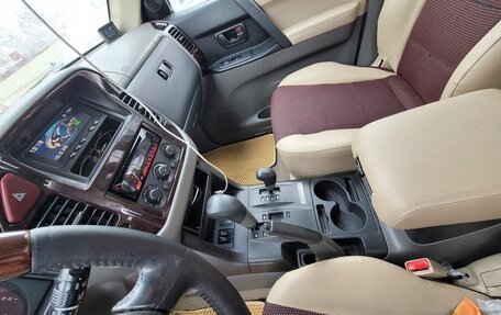 Mitsubishi Montero III, 2002 год, 1 120 000 рублей, 4 фотография