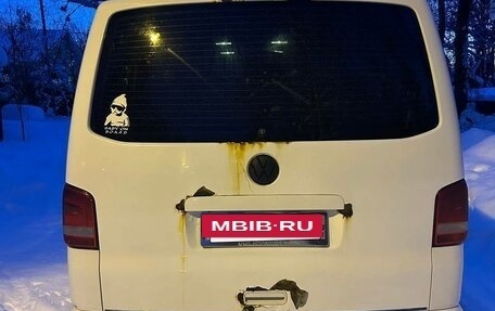 Volkswagen Caravelle T5, 2010 год, 1 355 000 рублей, 3 фотография