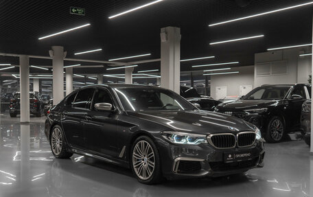 BMW 5 серия, 2019 год, 5 200 000 рублей, 2 фотография