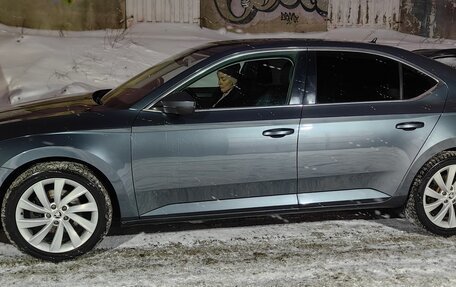 Skoda Superb III рестайлинг, 2018 год, 1 850 000 рублей, 12 фотография