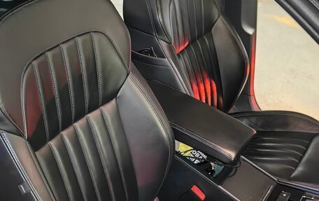 Skoda Superb III рестайлинг, 2018 год, 1 850 000 рублей, 6 фотография