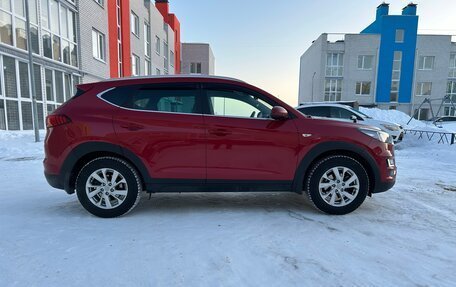 Hyundai Tucson III, 2018 год, 2 350 000 рублей, 8 фотография