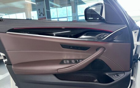 BMW 5 серия, 2021 год, 5 650 000 рублей, 10 фотография