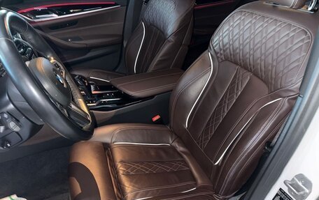 BMW 5 серия, 2021 год, 5 650 000 рублей, 11 фотография