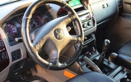 Mitsubishi Pajero III рестайлинг, 2001 год, 610 000 рублей, 4 фотография