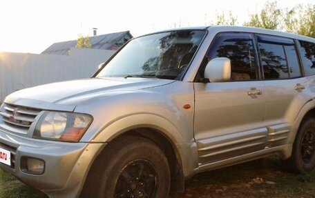 Mitsubishi Pajero III рестайлинг, 2001 год, 610 000 рублей, 18 фотография
