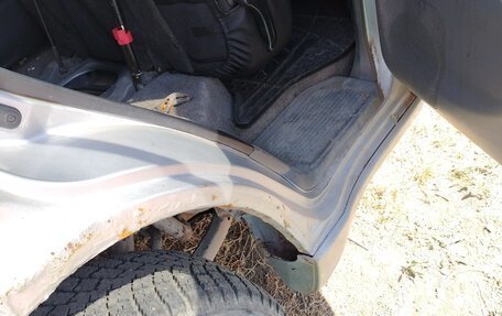 Mitsubishi Pajero III рестайлинг, 2001 год, 610 000 рублей, 21 фотография