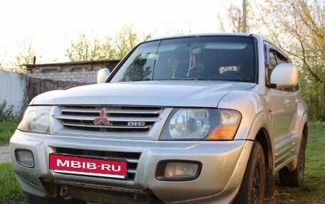 Mitsubishi Pajero III рестайлинг, 2001 год, 610 000 рублей, 14 фотография