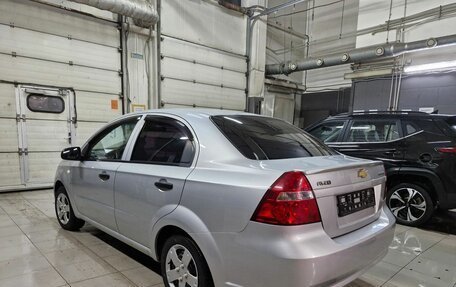 Chevrolet Aveo III, 2011 год, 529 000 рублей, 2 фотография