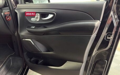 Mercedes-Benz V-Класс, 2021 год, 8 900 000 рублей, 26 фотография