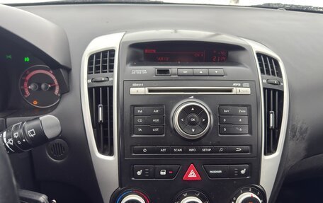 KIA cee'd I рестайлинг, 2010 год, 650 000 рублей, 12 фотография